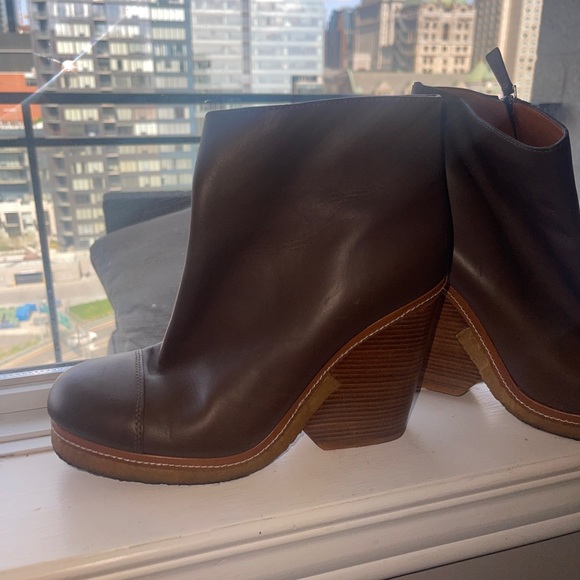 Marc Jacobs wedge booties size 10 - worn once - Picture 2 of 5